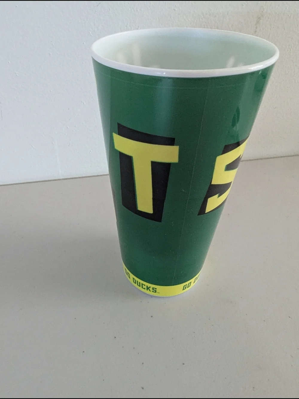 Oregon Ducks Plastic Stadium Cup Whirley DrinkWorks Green Mascot Go Ducks